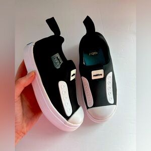 Native Jefferson Hero Black Slip On Sneaker C8 Unisex